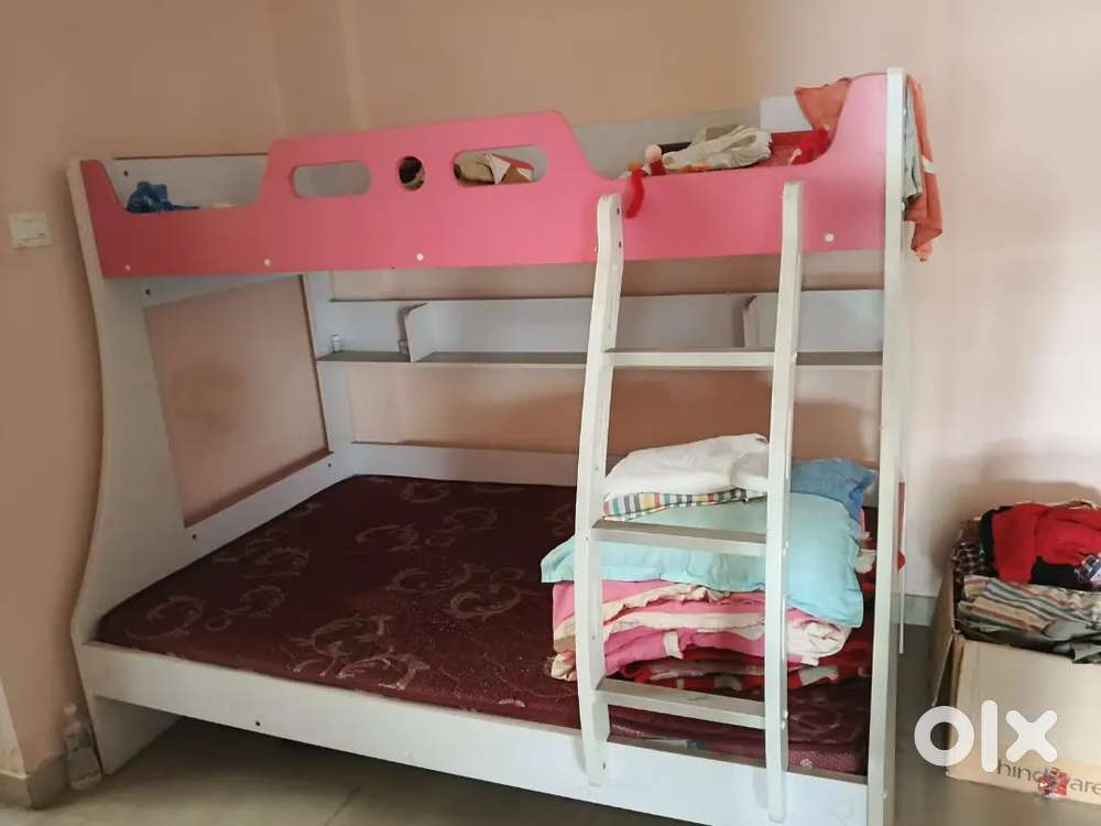 Two Deck bed