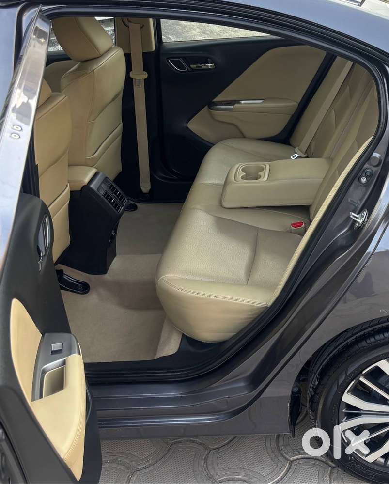 Honda City Zx Automatic Cvt 2017, 39500 Kms Chandigarh Registration.