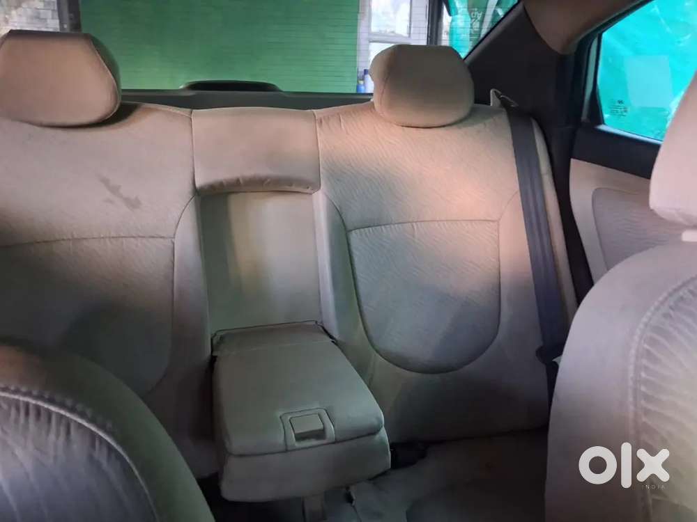 Hyundai Fluidic Verna 2015