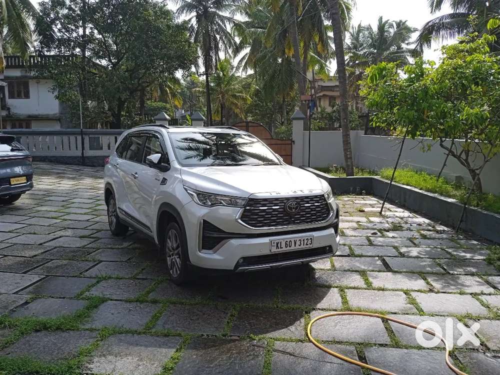 Toyota Innova Hycross 2024 Petrol Hybrid