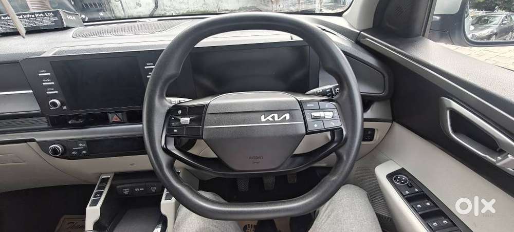 Kia Carens Clavis Htk, 2025, Petrol