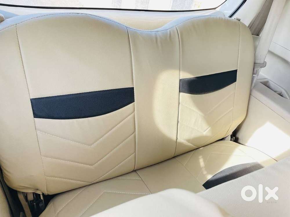 Maruti Suzuki Ertiga 1.4 Vxi Cng Anniversary Edition, 2016, Cng & Hy..