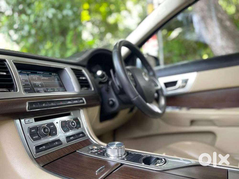 Jaguar Xf 2.2 Litre Luxury, 2014, Diesel