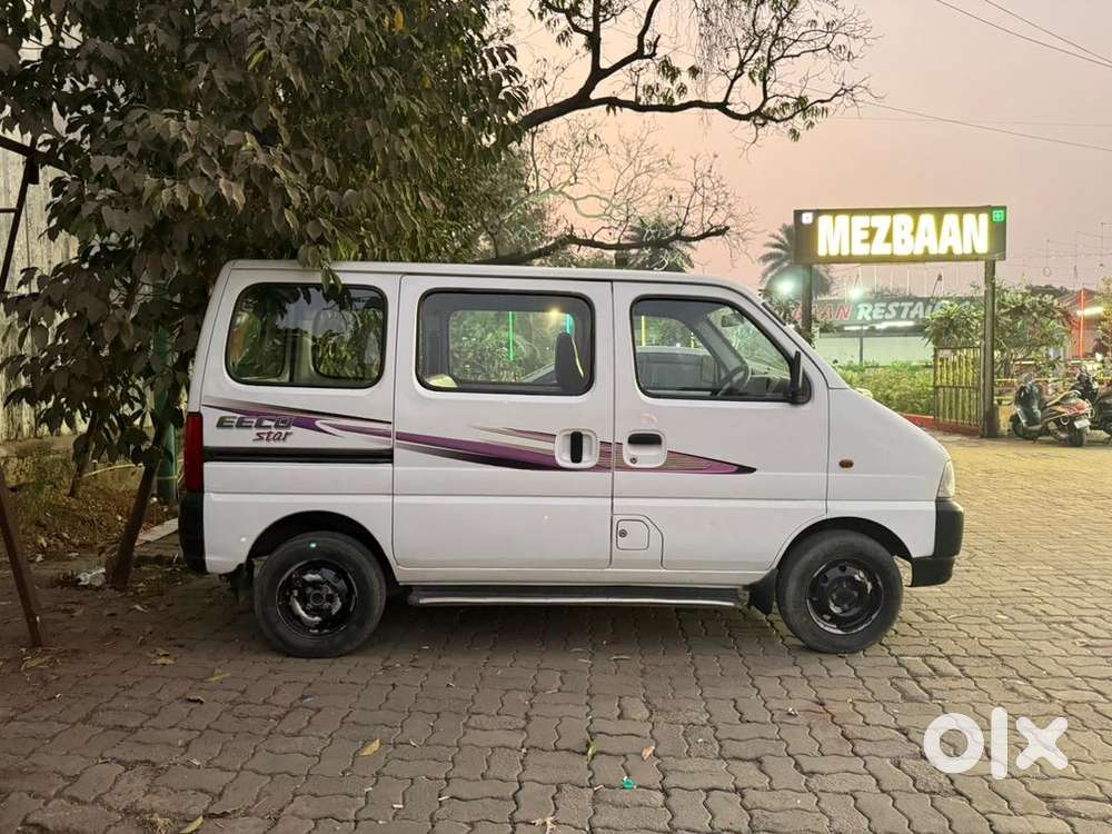 Maruti Suzuki Eeco 2017 Cng & Hybrids 127000 Km Driven