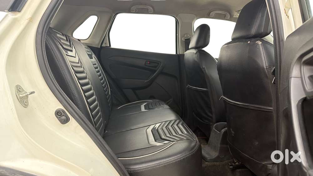Maruti Suzuki Brezza 1.5 Lxi Smart Hybrid, 2022, Petrol