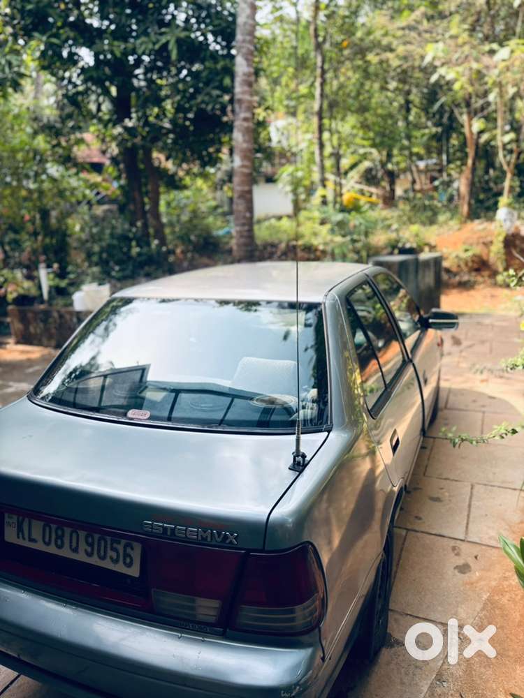 Maruti Suzuki Esteem 2000