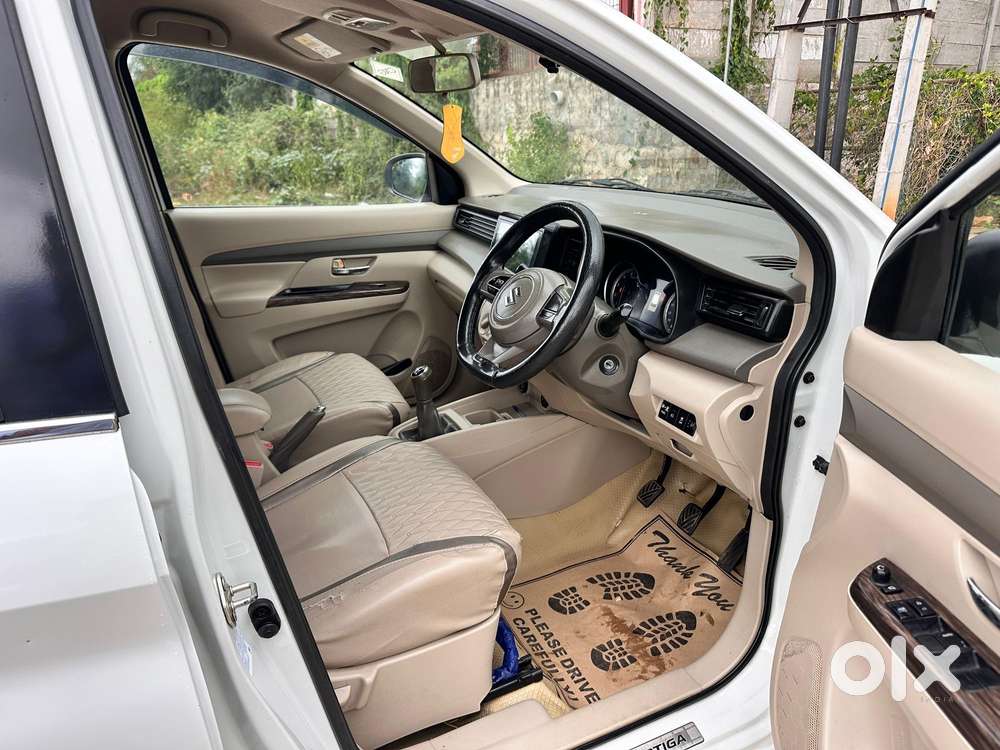 Maruti Suzuki Ertiga Vxi Cng, 2022, Cng & Hybrids