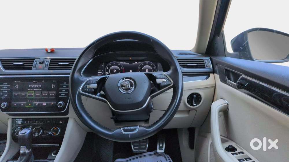 Skoda Superb 2.0 L&k Tsi At, 2020, Petrol