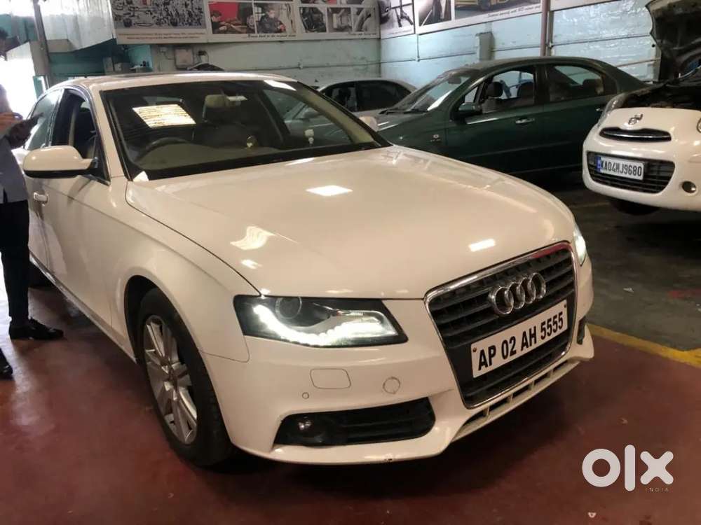 Audi A4 2011 Diesel 130000 Km Driven