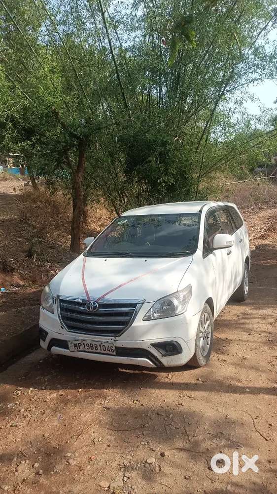 Toyota Innova Manufacturing August 2015 Diesel Well Maintained