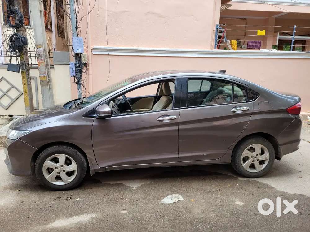 Honda City 1.5 V 2014