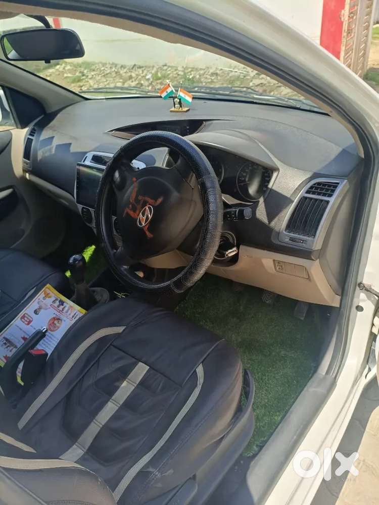 मिडिल क्लास के लोगों के लिए यह एक बहुत अच्छी कiर है