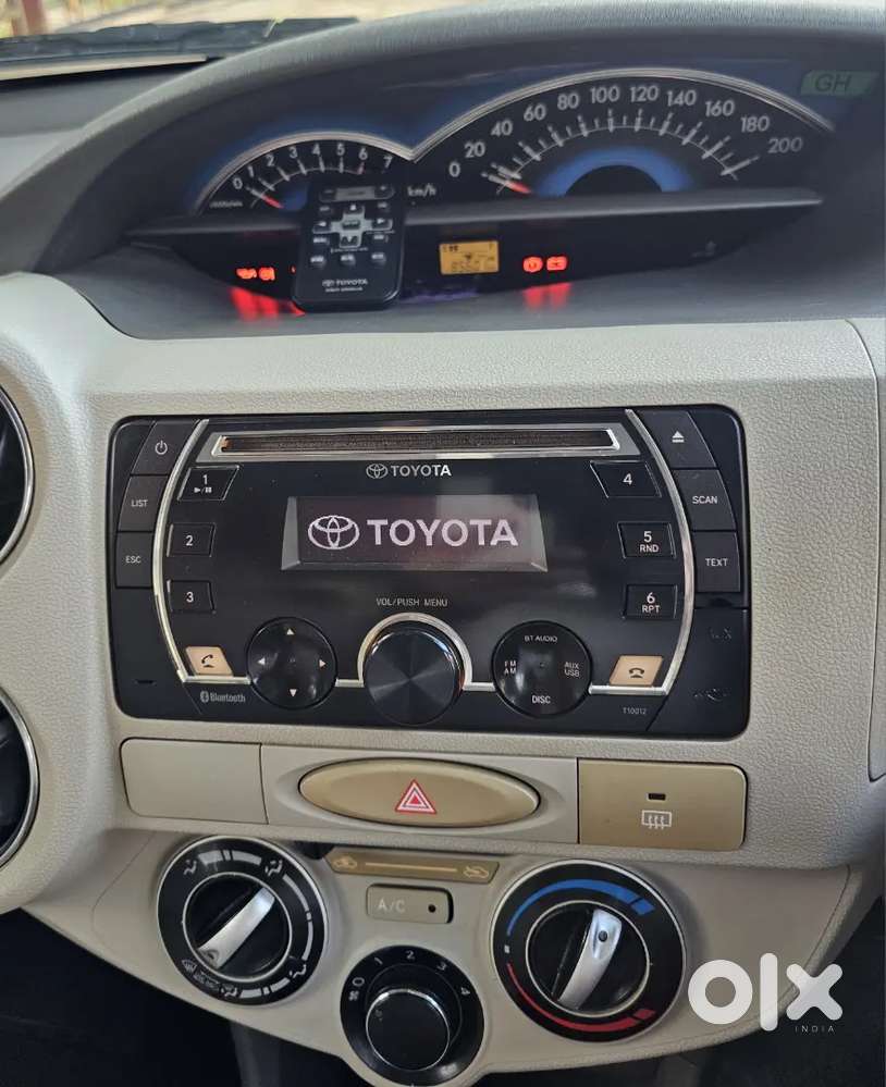Toyota Etios Liva 2013 Variant Limited