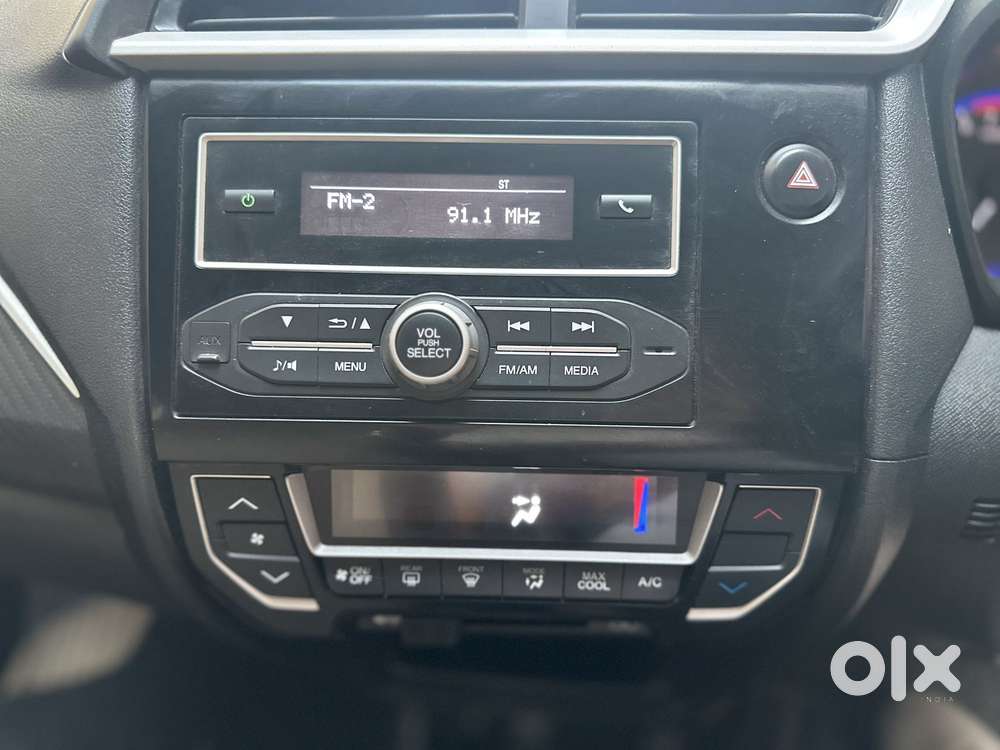Honda Brio 1.2 Vx Mt, 2017, Petrol