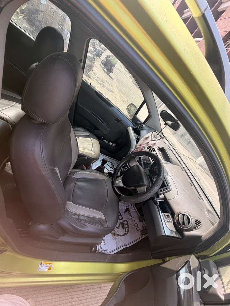 Chevrolet Beat Ls Petrol Manual 2011