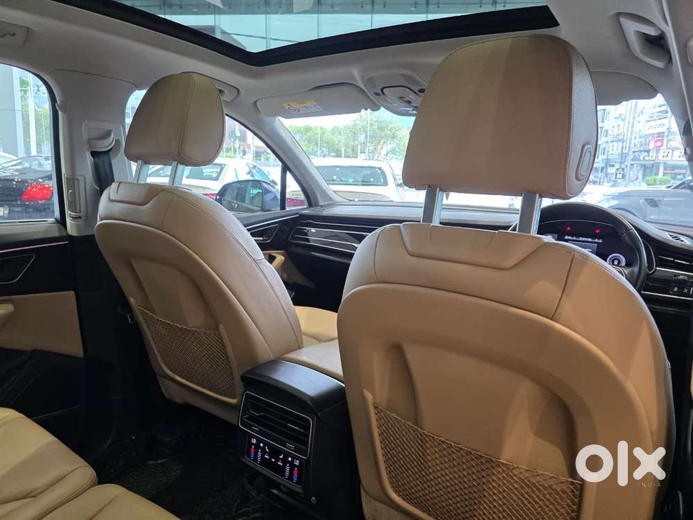 Audi Q7 3.0 Technology 55 Tfsi, 2022, Petrol