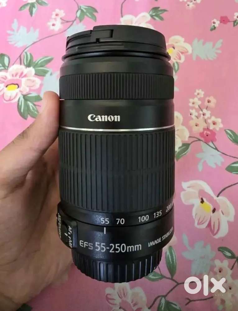 Canon 55-250mm IS-ii Zoom Lens