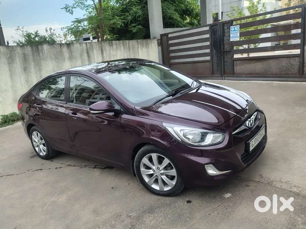 Hyundai Verna 2011