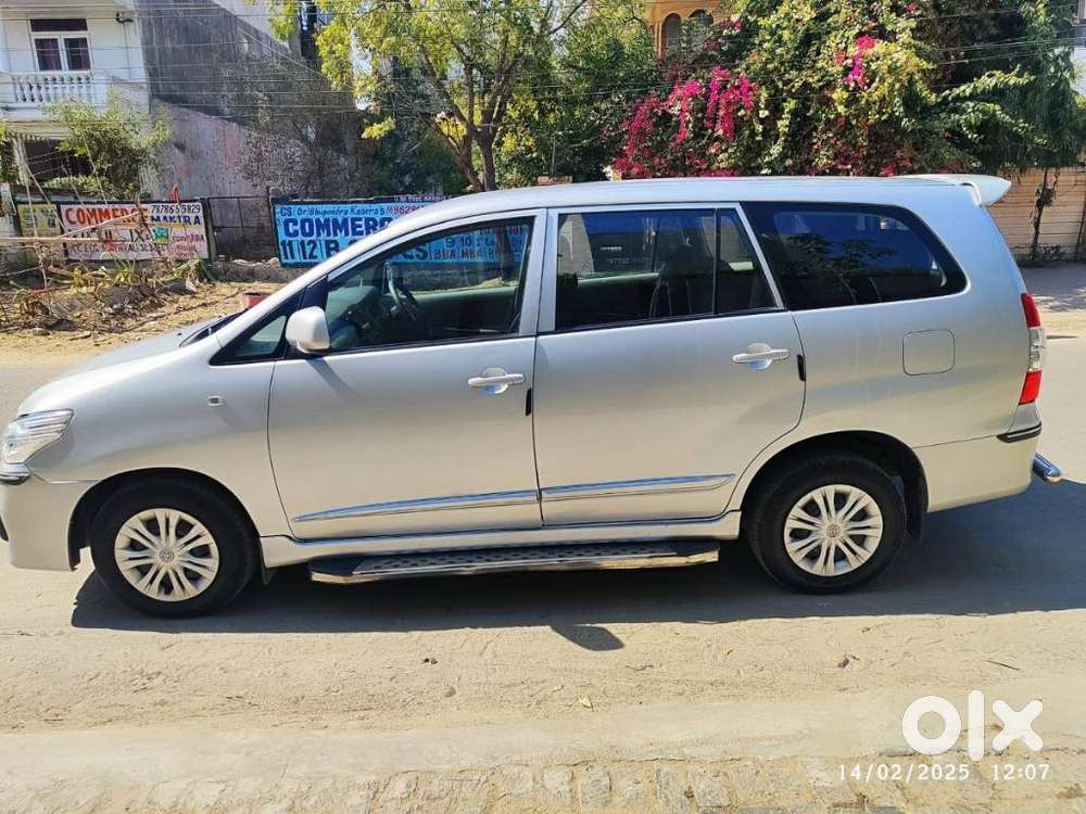 Toyota Innova 2.5 G (diesel) 7 Seater, 2014, Diesel