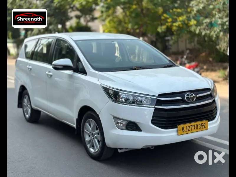 Toyota Innova Crysta [2020-ongoing] 2.4 Gx 8 Str, 2017, Diesel