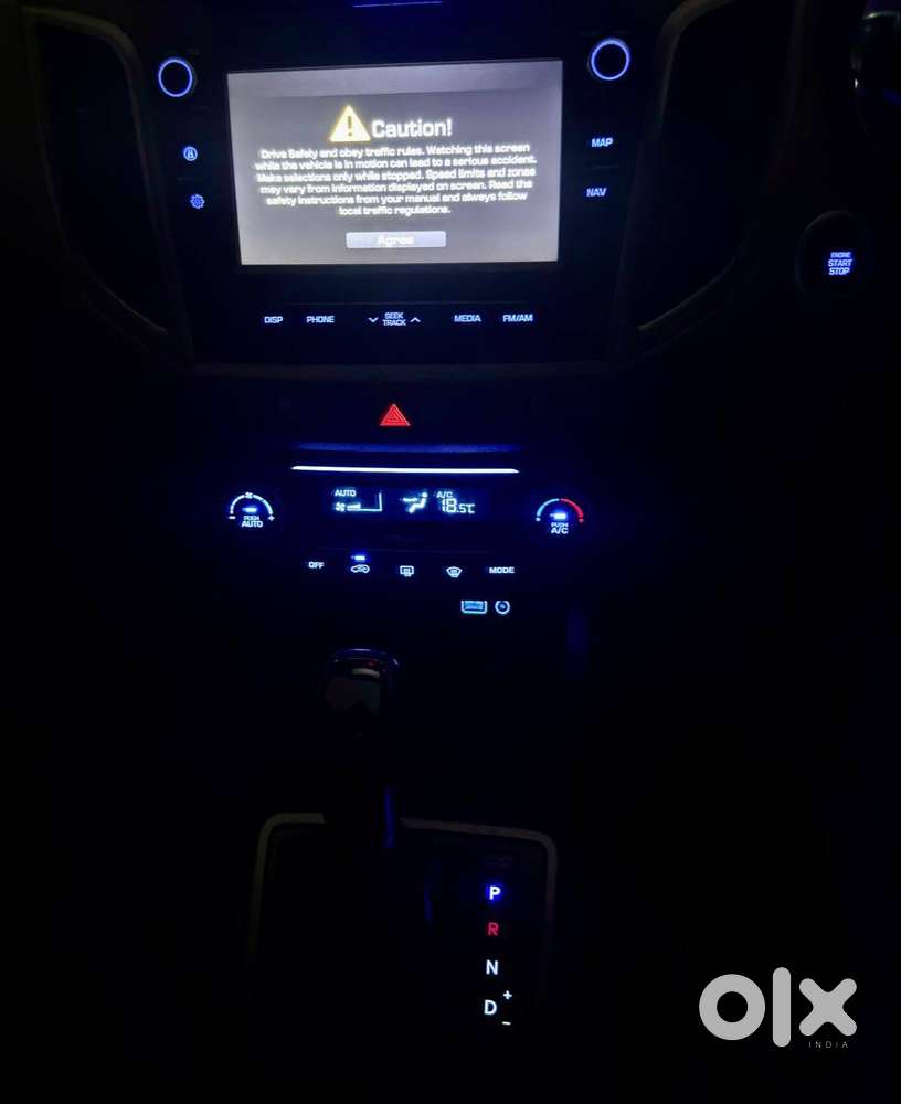 Hyundai Creta Automatic White Colour