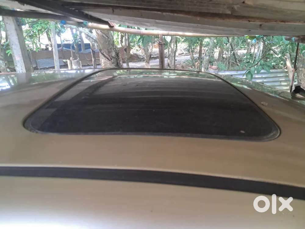 Top Model. With Sunroof