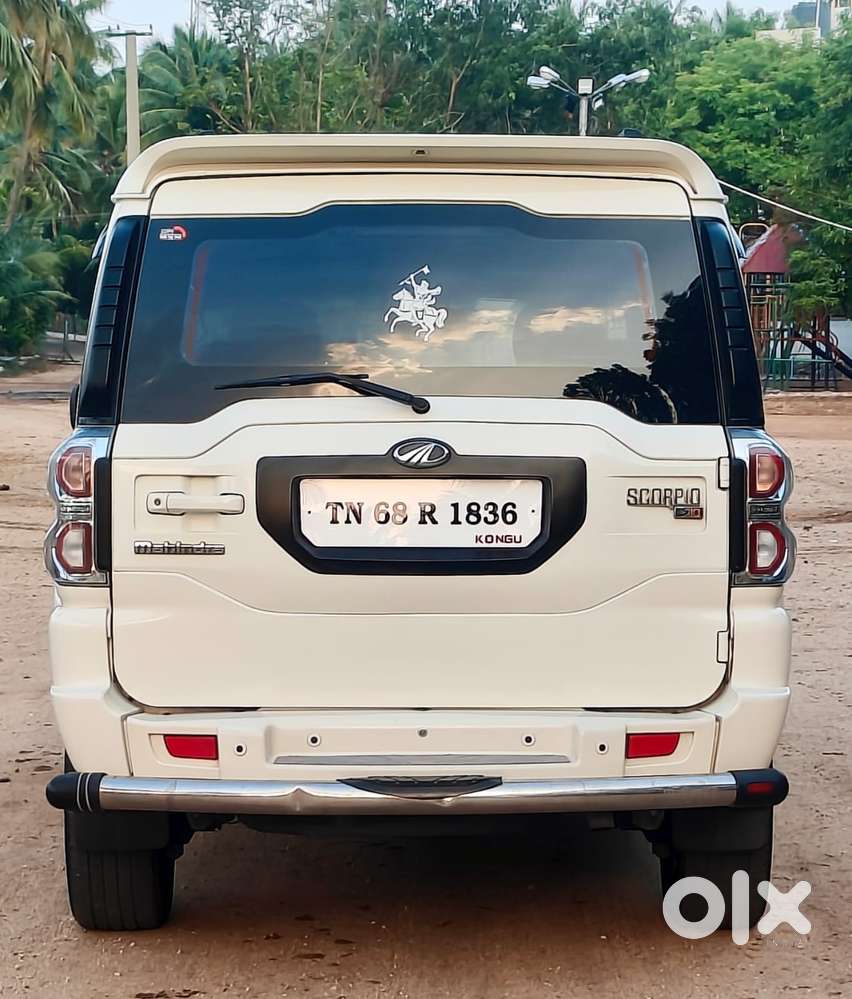 Mahindra Scorpio S10, 2015, Diesel