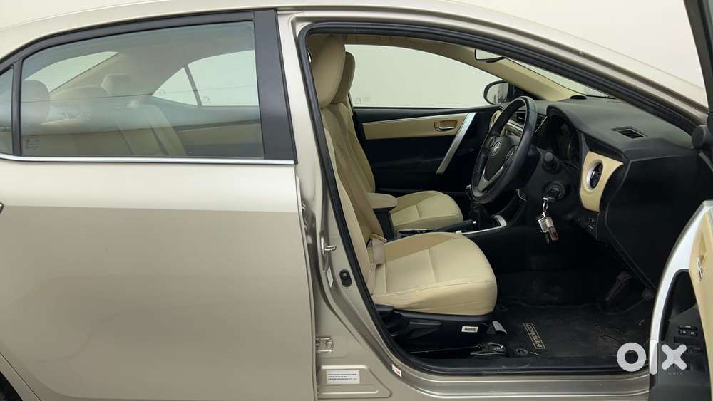 Toyota Corolla Altis 1.8 G, 2017, Petrol
