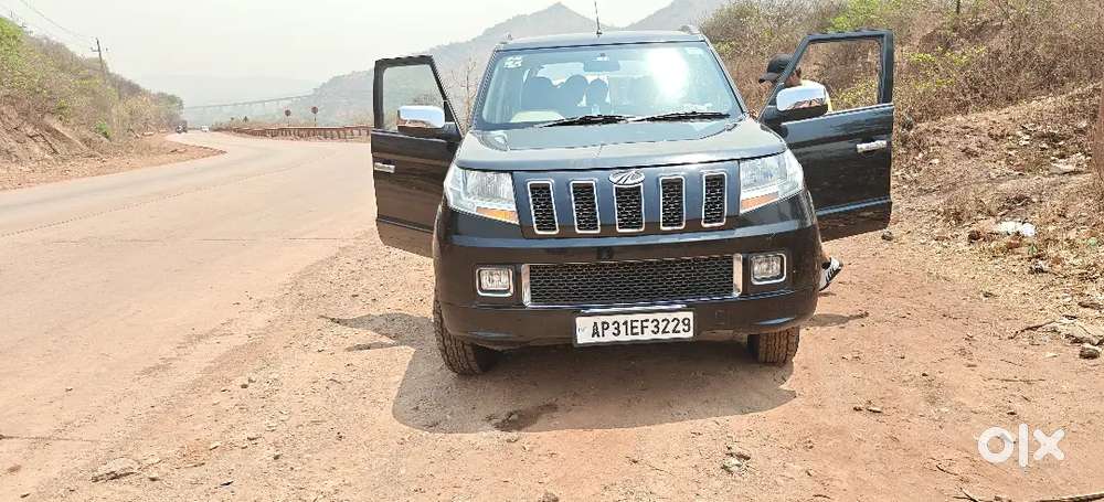 Well Maintained Show Room Track