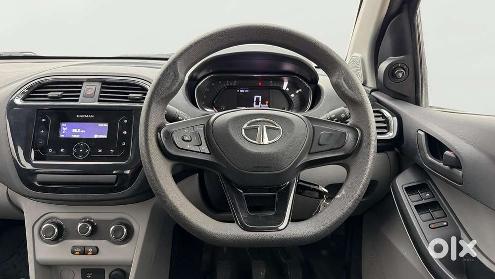 Tata Tiago 1.05 Revotorq Xt, 2023, Petrol