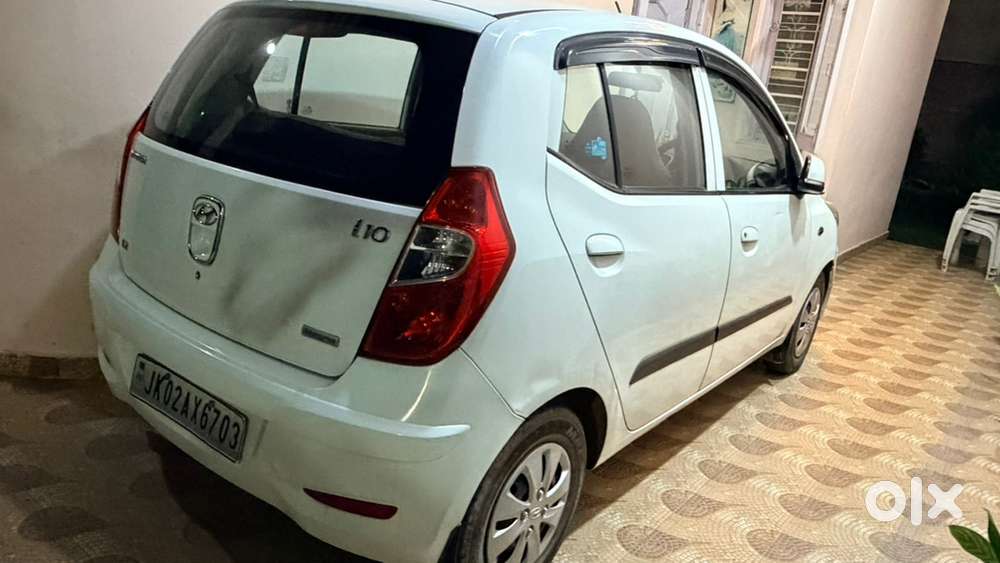 Hyundai I10 2012 28000 Km Driven