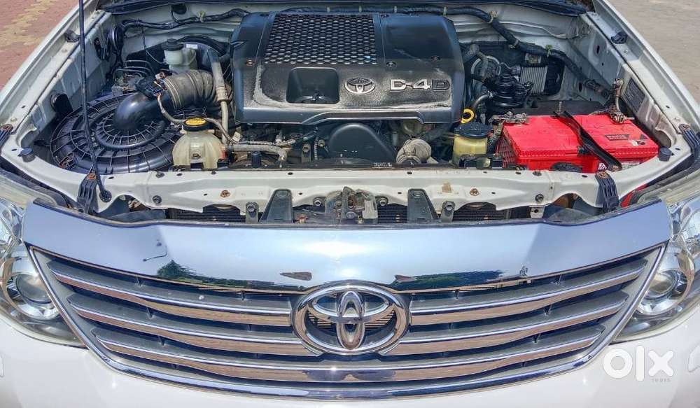 Toyota Fortuner 3.0 4x2 Automatic, 2012, Diesel
