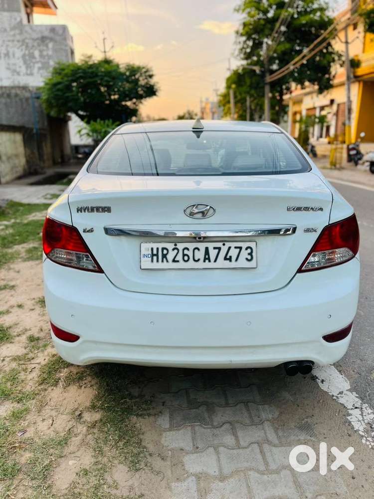 Hyundai Verna 2013 Diesel 128000 Km Driven