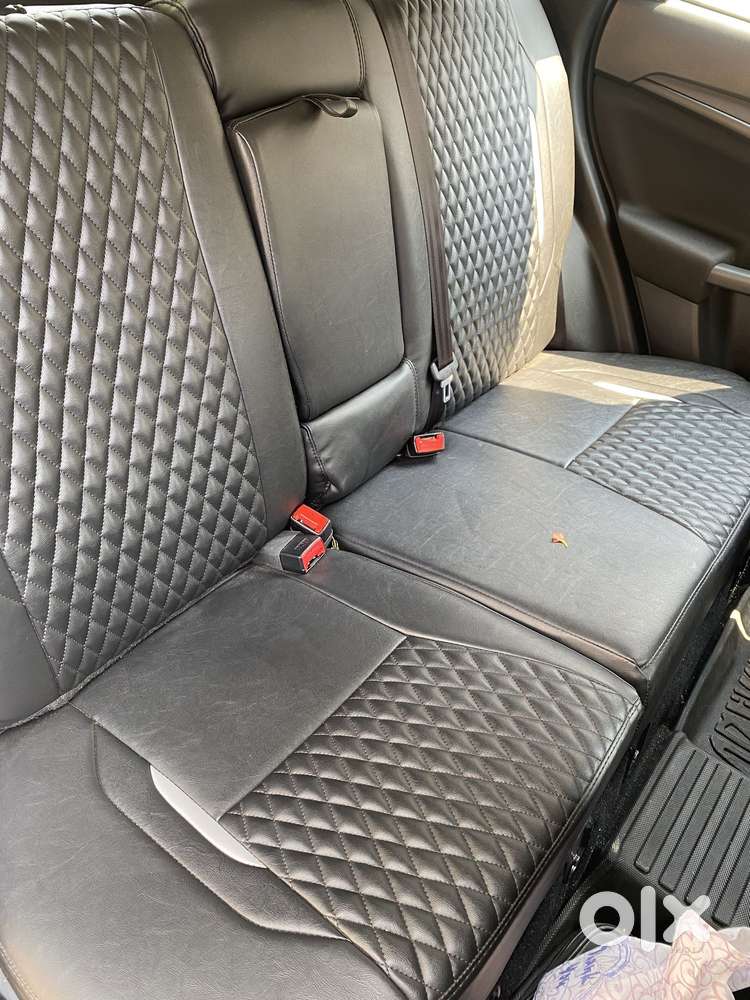 Maruti Suzuki Brezza 1.5 Vxi Smart Hybrid, 2025, Petrol