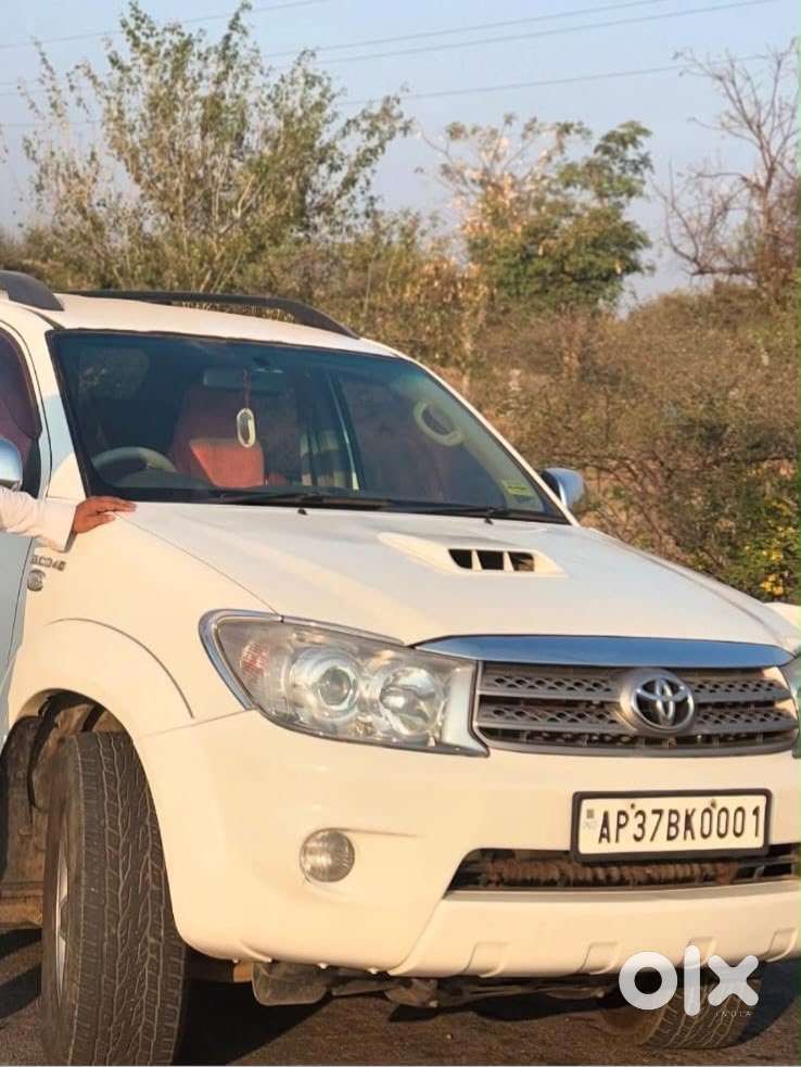 Toyota Fortuner 2012 Diesel
