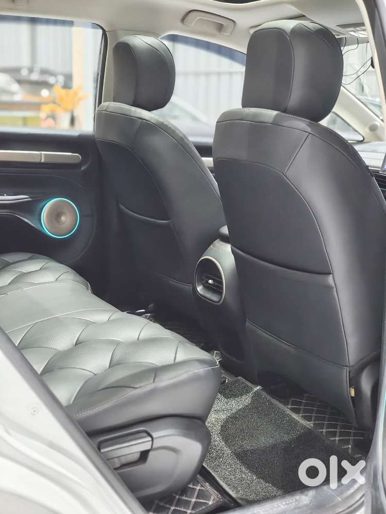 Mg Windsor Ev Essence, 2025, Electric