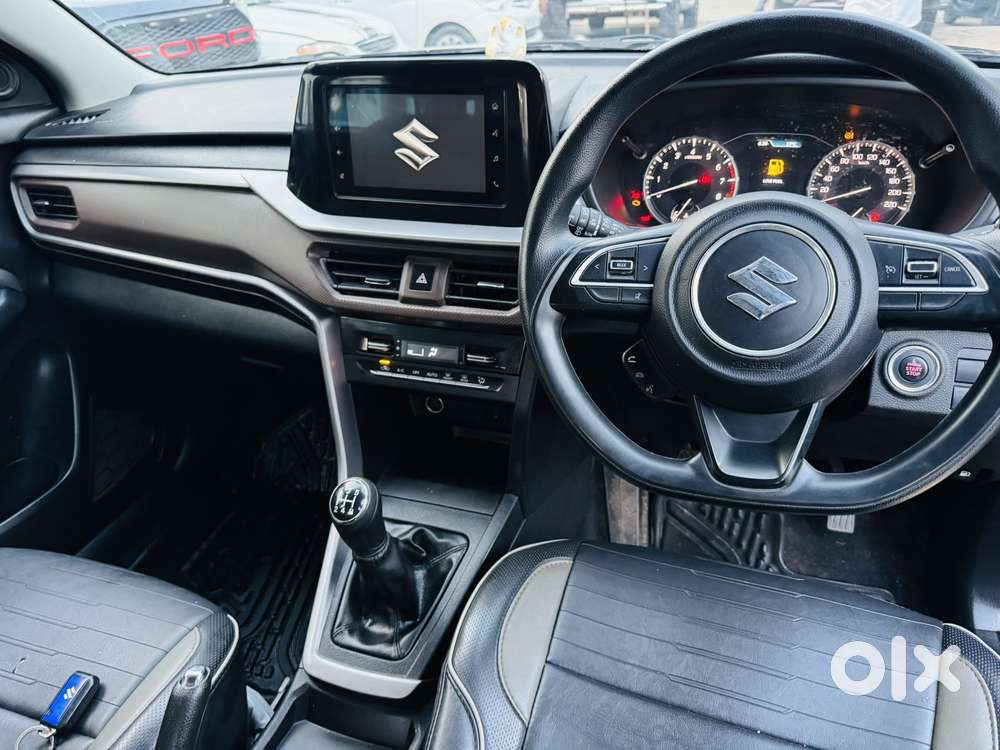 Maruti Suzuki Brezza 1.5 Zxi Smart Hybrid, 2023, Petrol
