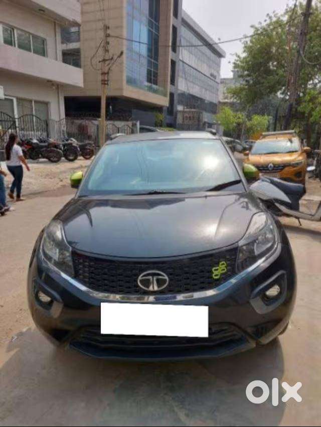 Tata Nexon 2018 Petrol 32709 Km Driven