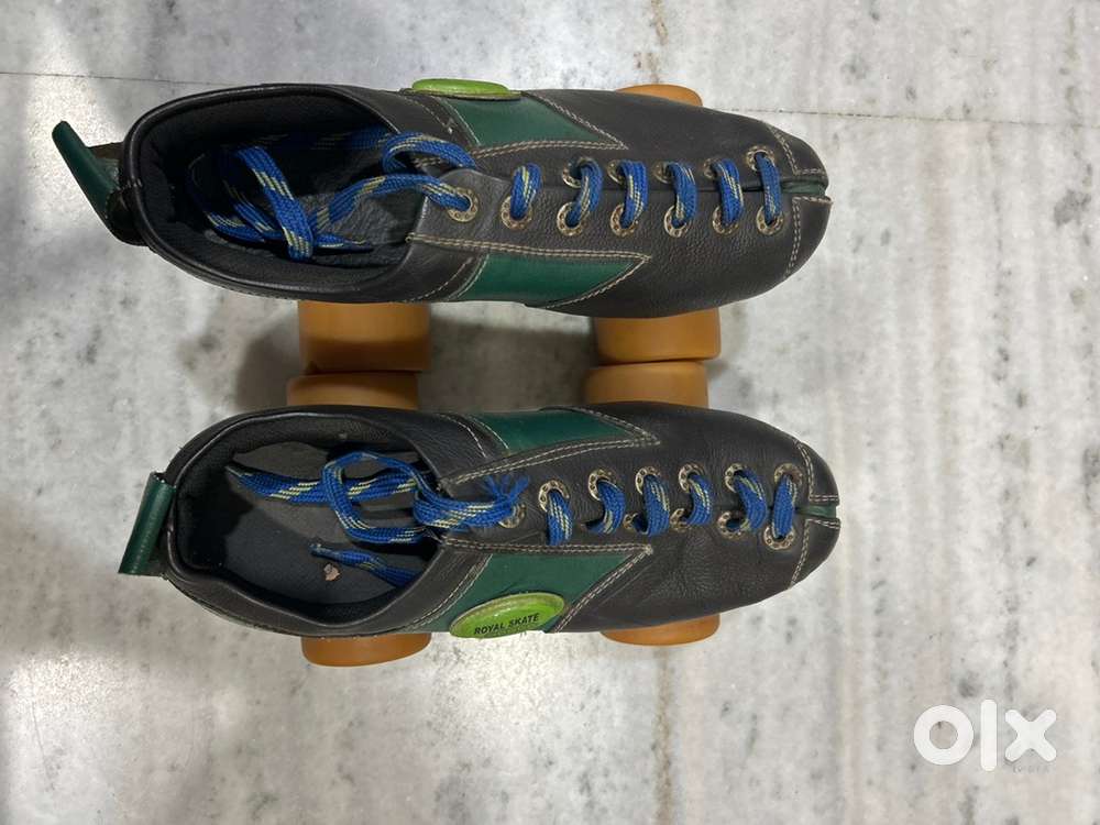 Royal skate Leather Roller skates -Black& Green  Excellent quality