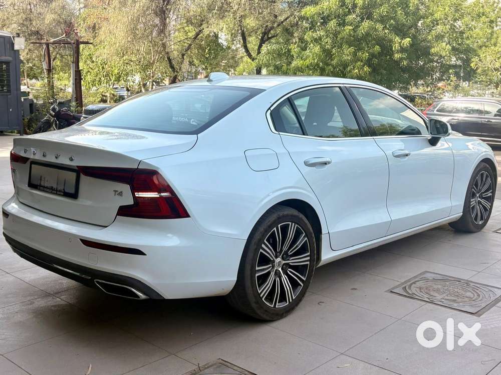 Volvo S60 T4 Inscription, 2021, Petrol