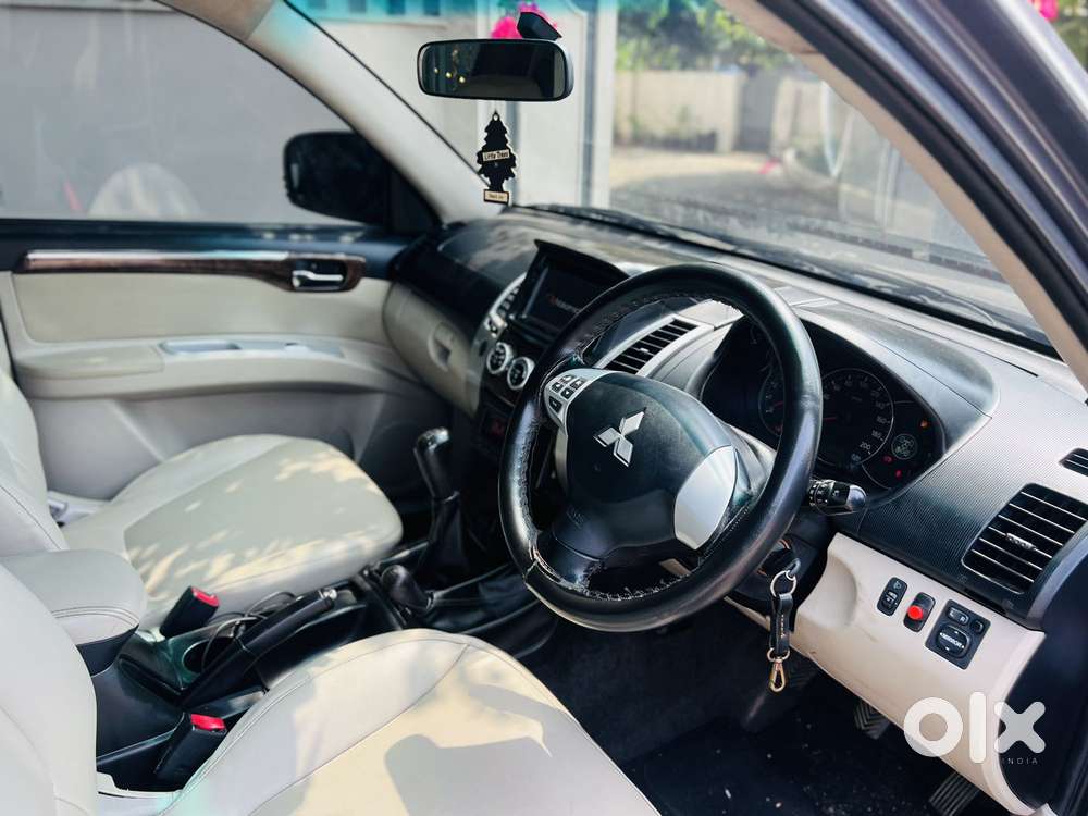 Mitsubishi Pajero Sport Limited Edition, 2013, Diesel