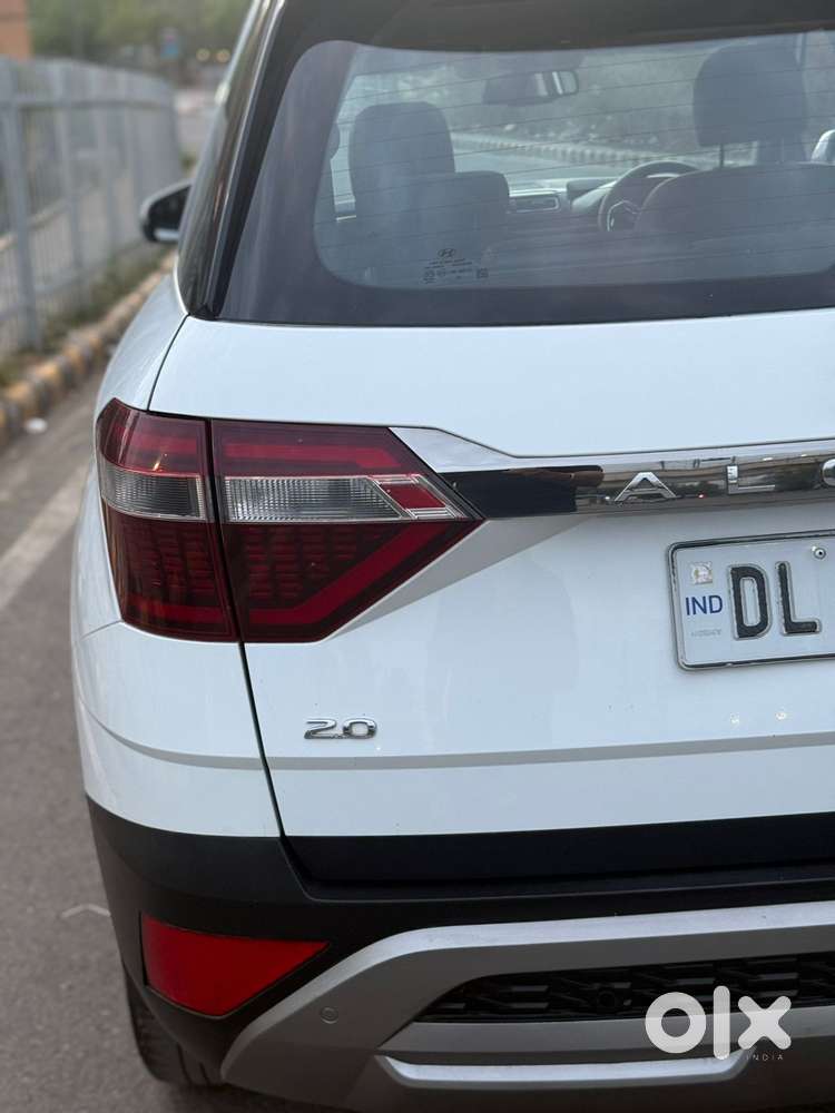 Hyundai Alcazar 2.0 Signature (o) Petrol At 7 Str, 2022, Petrol