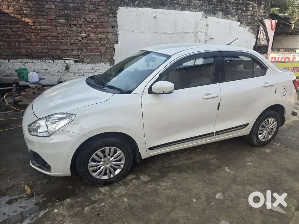 Maruti Suzuki Dzire August 2021 Petrol 52000 Km Driven