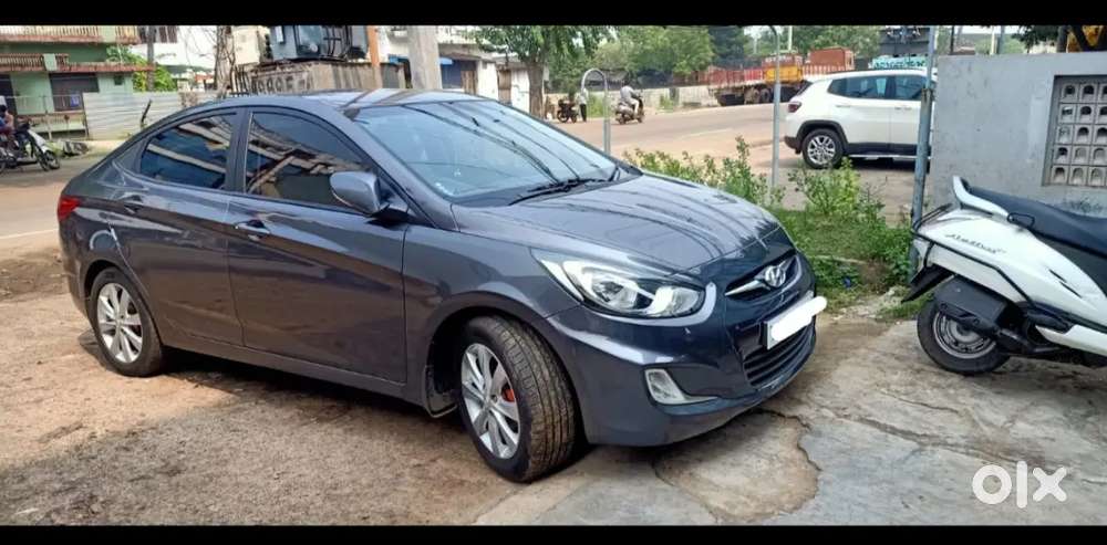 Hyundai Verna Crdi 2013 Manual 135000 Km