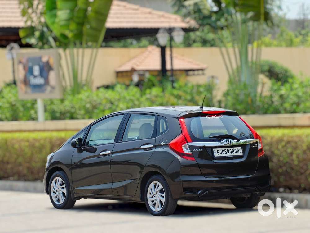 Honda Jazz [2020-2023] 1.2 V I-vtec Mt, 2022, Cng & Hybrids