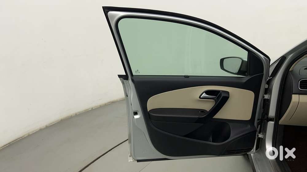 Volkswagen Vento 1.6 Highline, 2022, Petrol