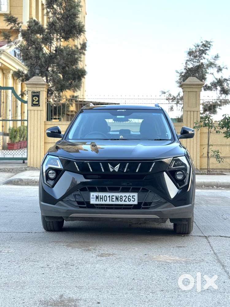 Mahindra Xuv 3xo Ax5 Pm Mt, 2024, Petrol