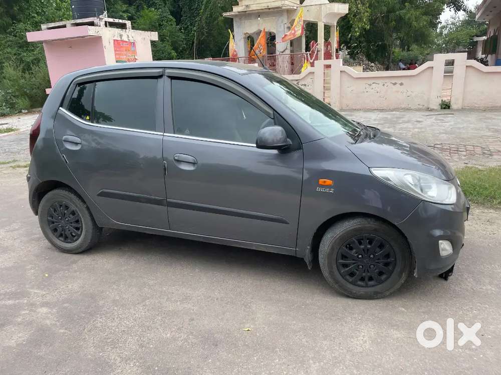 Hyundai I10 Sportz 2015