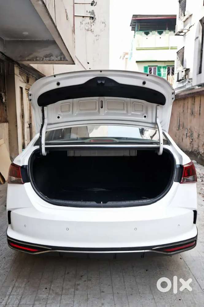 Hyundai Verna 2023 Petrol 23000 Km Driven