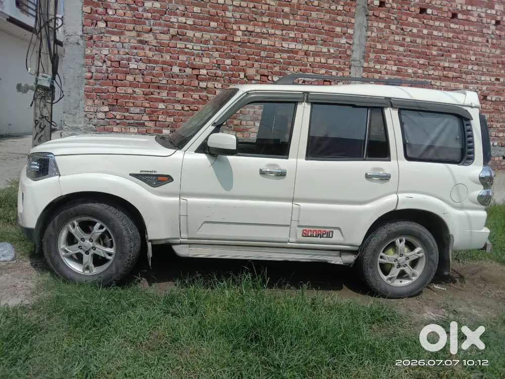 Mahindra Scorpio Diesel 2014 Variant S4